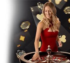 maximustogel mobile app interface showing slot games and live casino options